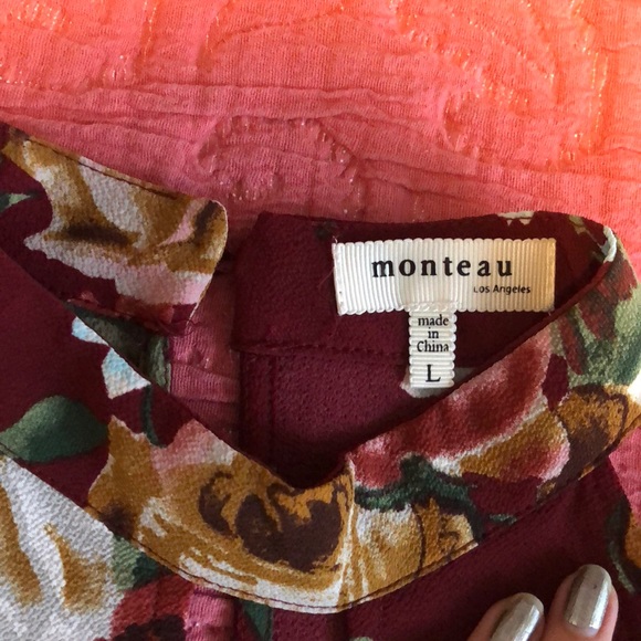 MONTEAU top in dark red w/ flower print - Picture 2 of 2